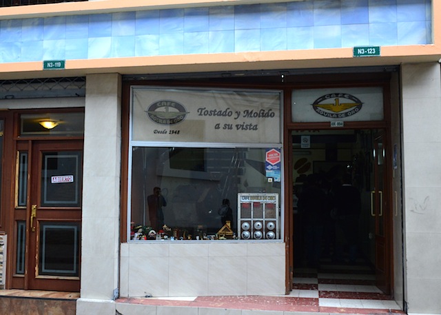 Cafe Aquila de Oro in Quito