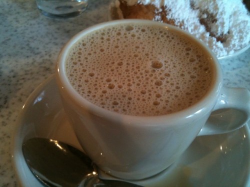 Cafe au lait in Cafe du Monde