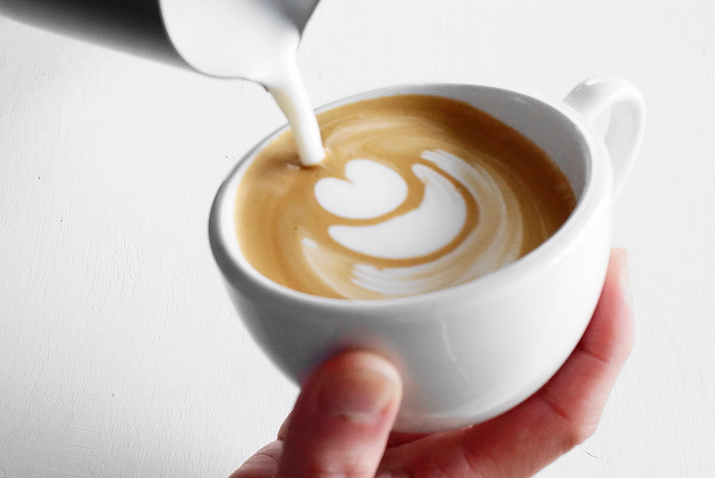 how to make flat white at home