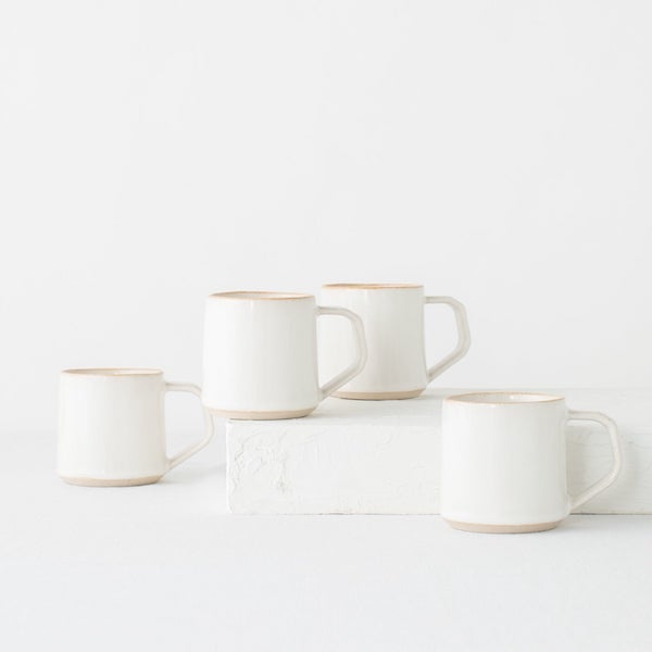 Set of Minimalist Mugs 