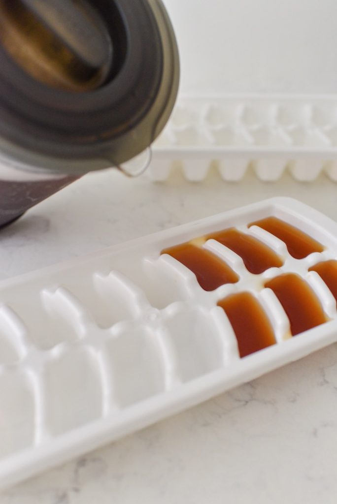 making coffee ice cubes