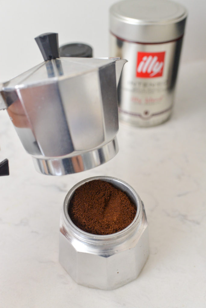 moka pot cinnamon iced coffee