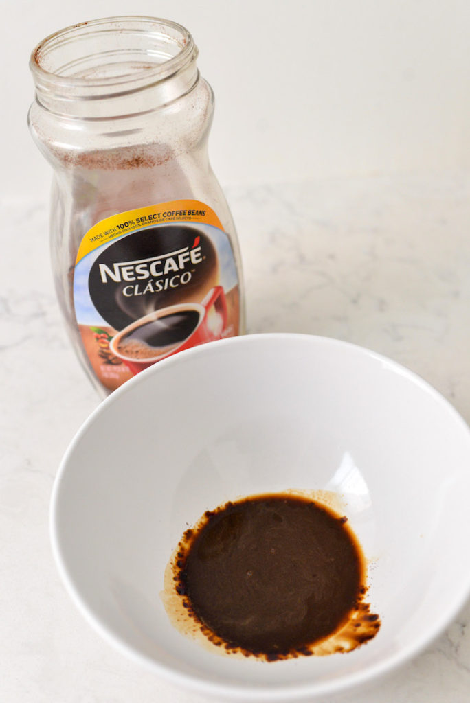 coffee frosting instant coffee dissolved