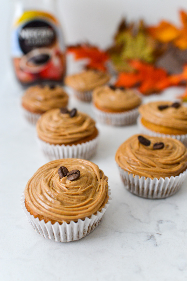 how to make pumpkin muffins with coffee frosting